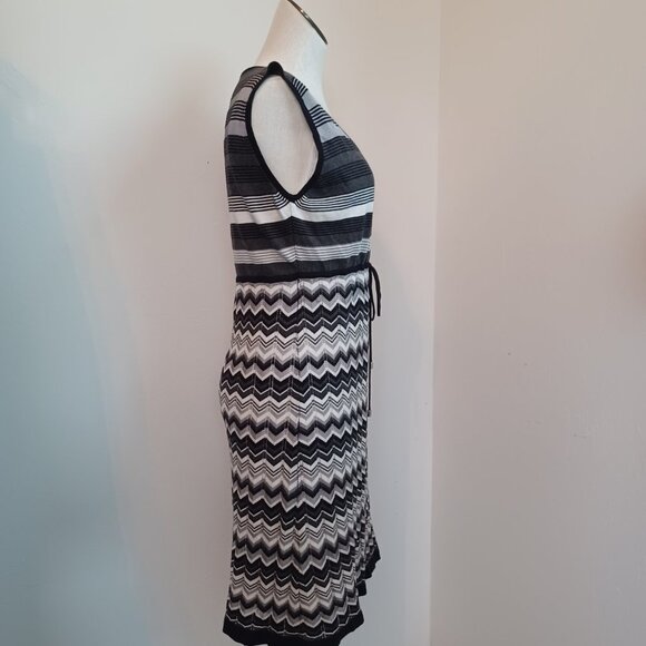 Laundry by Design Dress Chevron Knit Womens size Large - Picture 9 of 14